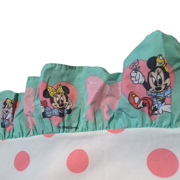 Disney Minnie Mouse Sham Vintage Polka Dot Ruffle Standard Pillowcase - Picture 2 of 5